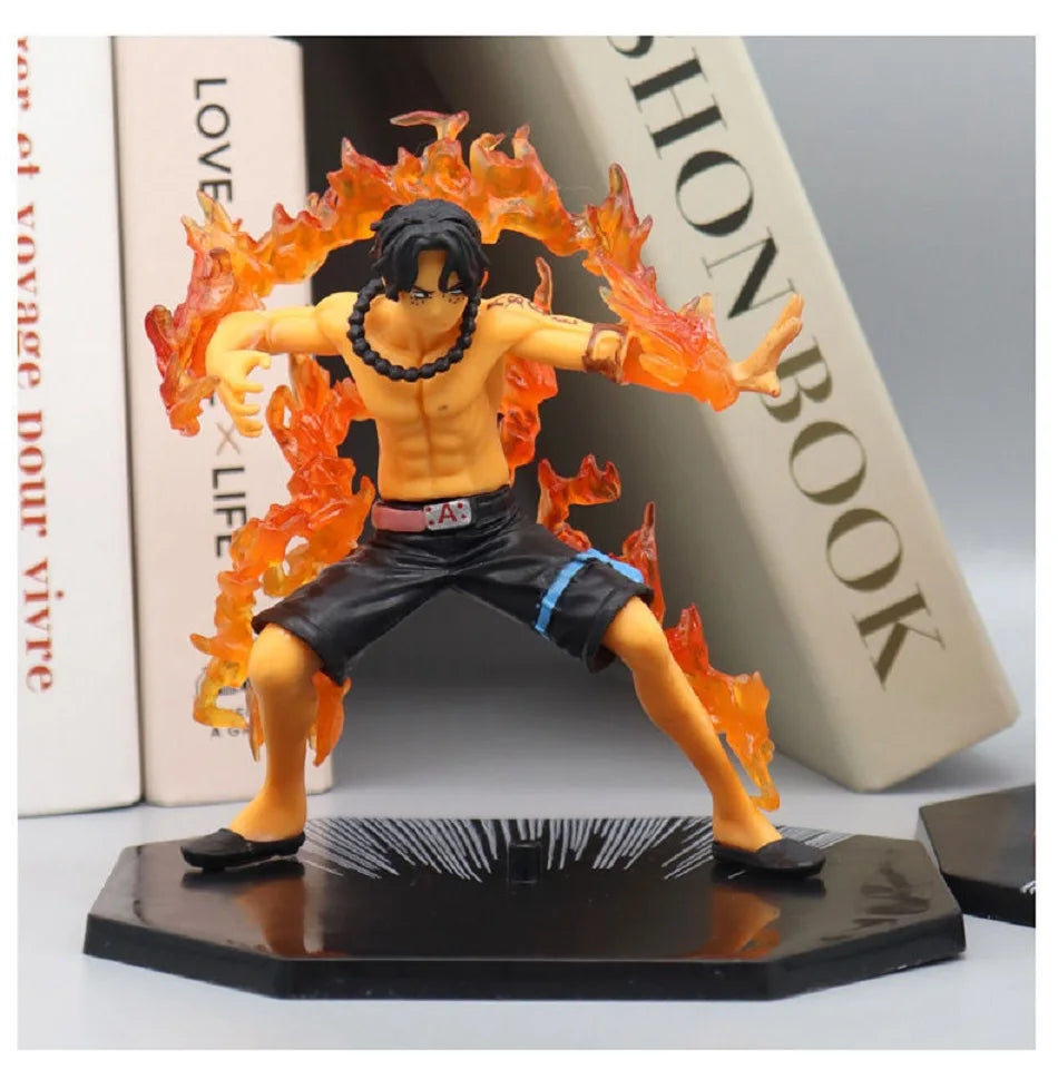 One Piece Anime Action Figure, GK Roronoa Zoro, Três Lâminas, Manga Sa-maximum, Estátua, Modelo de Coleção, Brinquedo, Quente, 10cm