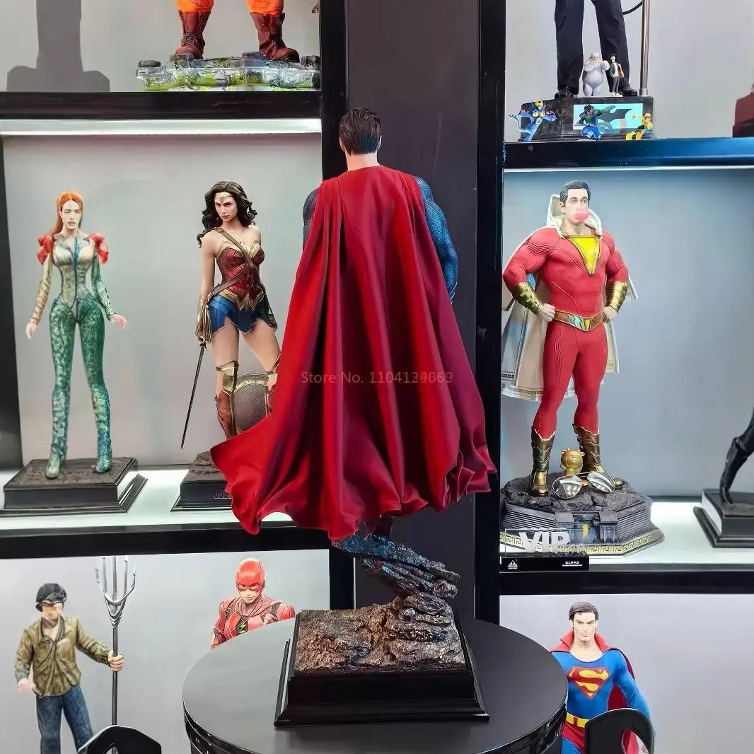Super High Quality Dc Series Justice League Steel Man Superman Gk Statue Handmade Fashionable Model Ornament Birthday Gift Gift