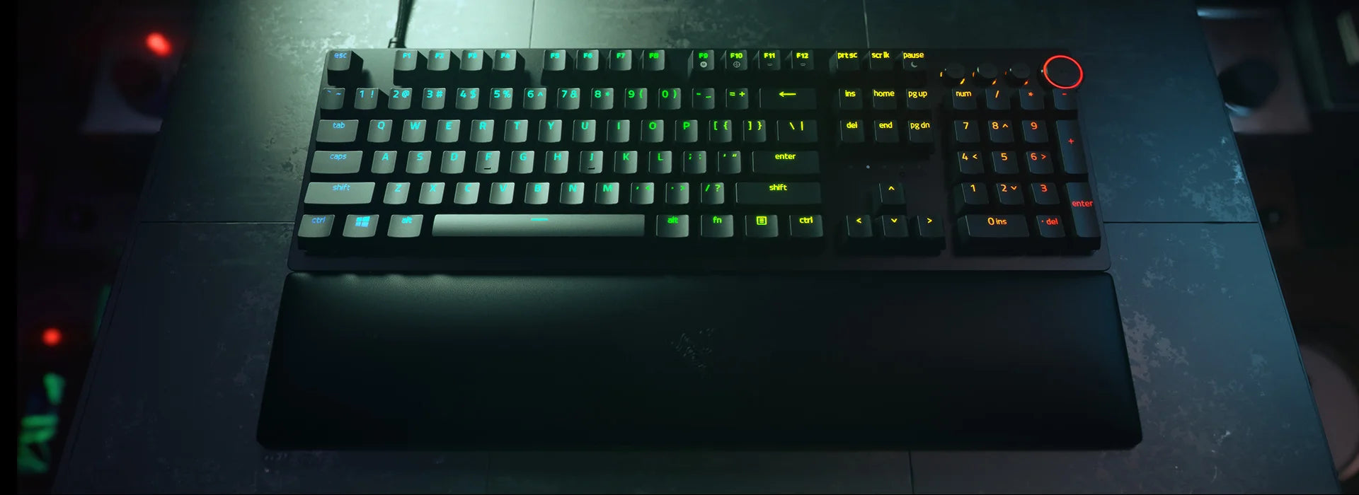 Razer Huntsman V2 104KEY Teclado para jogos Clicky / Interruptor óptico linear Doubleshot PBT Keycaps Espuma de amortecimento de som