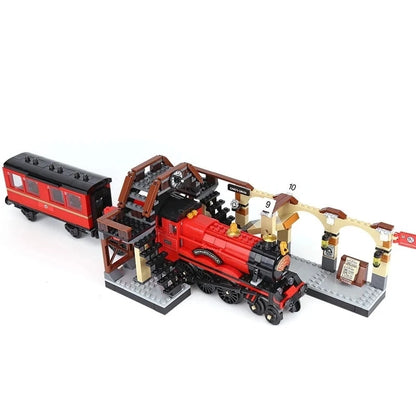 Magic Movie Series Express Train Creative and Versatile Creative Building Assembly Bricks Toys Kid Gifts Toys Christmas 75955