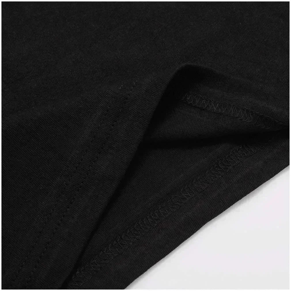 FINAL FANTASY 7 Cloud Strife Anime T Shirt Unisex Softstyle Tee Gaming Streetwear Graphic T-Shirt  Gifts for Gamers Stylish Jap