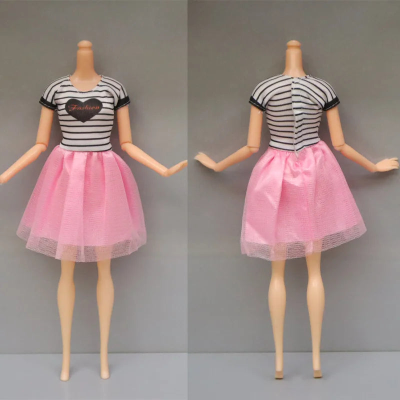 46PCS 11.5'' Doll Clothes =3 Wedding Gown 2 Tops 2 Pants 2 Dress 2 Swimsuit 5 Braces Skirt 10 shoes 22 Accessories for 32cm Doll
