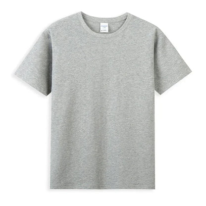 FINAL FANTASY 7 Cloud Strife Anime T Shirt Unisex Softstyle Tee Gaming Streetwear Graphic T-Shirt  Gifts for Gamers Stylish Jap