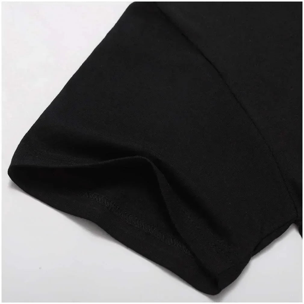 FINAL FANTASY 7 Cloud Strife Anime T Shirt Unisex Softstyle Tee Gaming Streetwear Graphic T-Shirt  Gifts for Gamers Stylish Jap